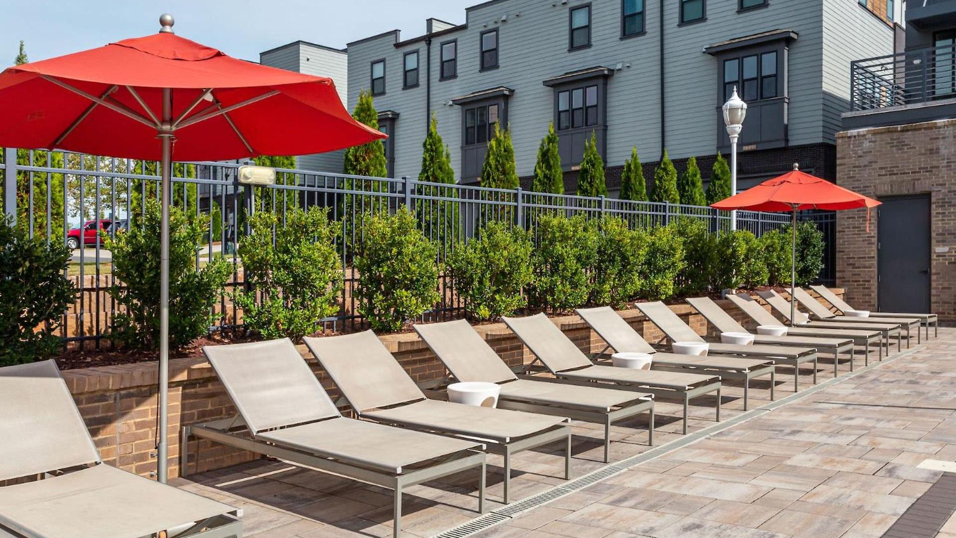 Kasa Freemorewest Hotel