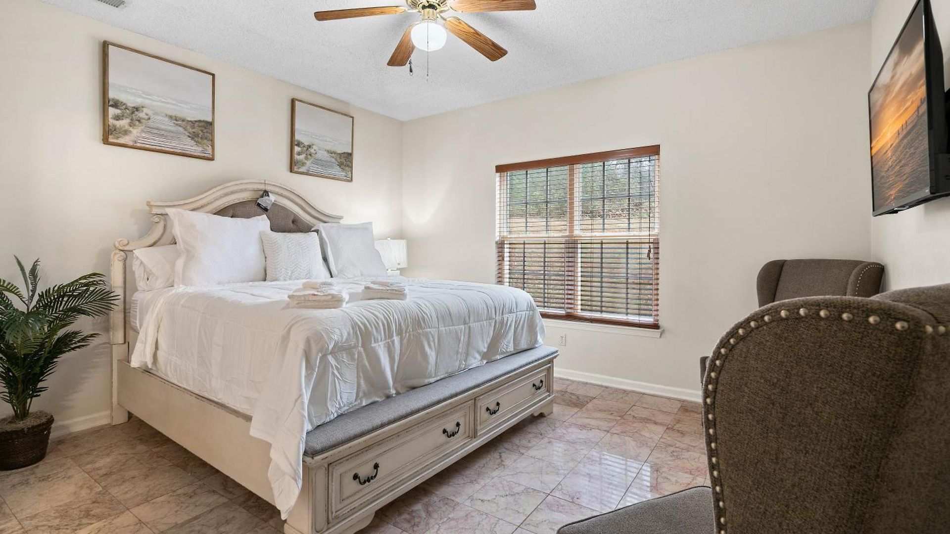Cozy 4b 2 5b King Beds Jacuzzi * Charlotte
