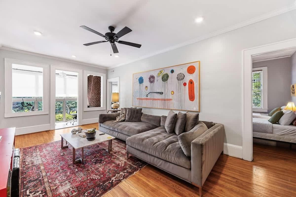 Spacious 2br In Myers Park With Sunroom * Charlotte