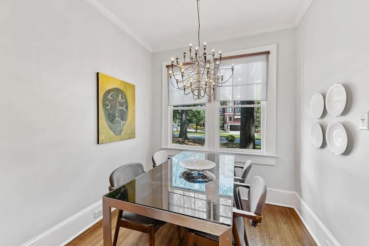 2 Bedroom In Myers Park With Comfortable Screened Porch * Charlotte