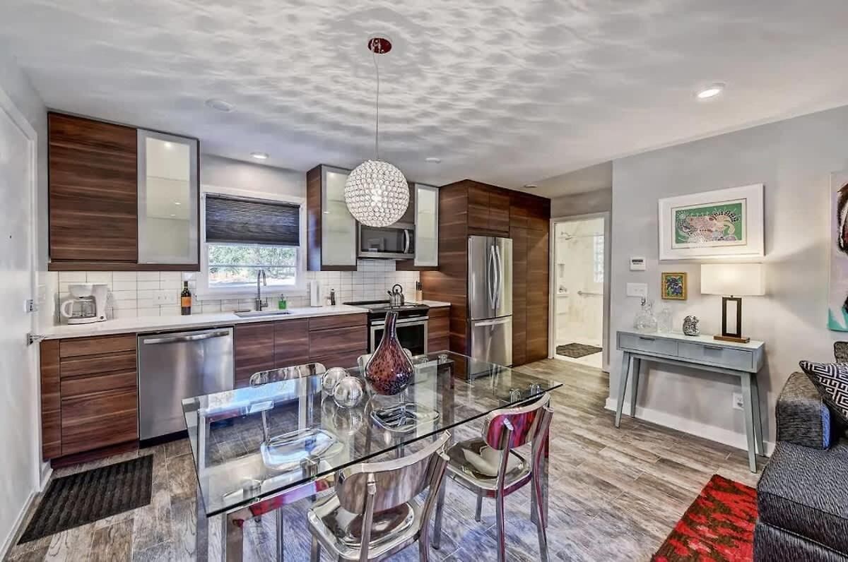 Comfortable And Stylish Near Myers Park Holiday home Charlotte