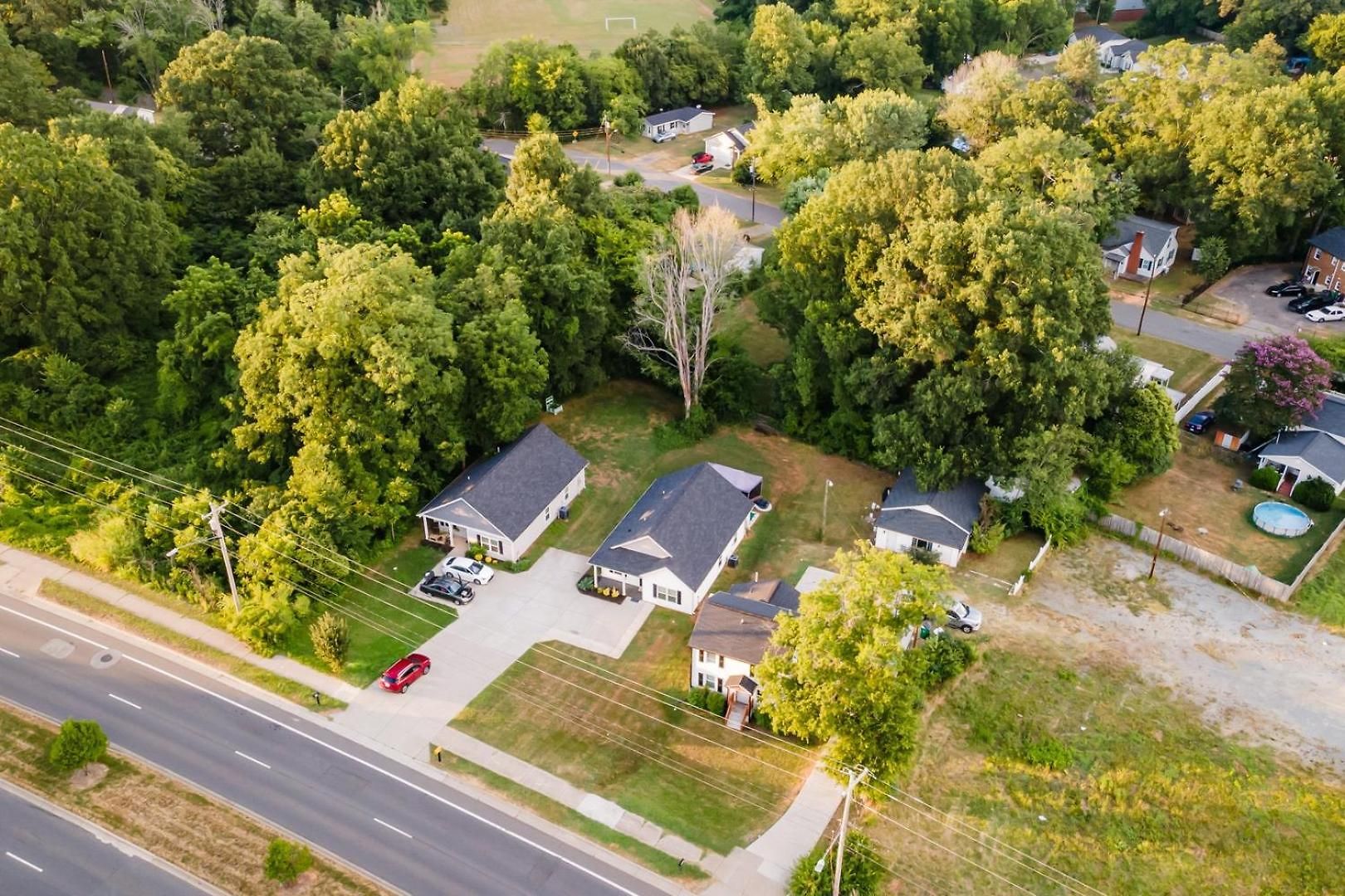 Holiday home Uptown 3br | Grill + Fire Pit