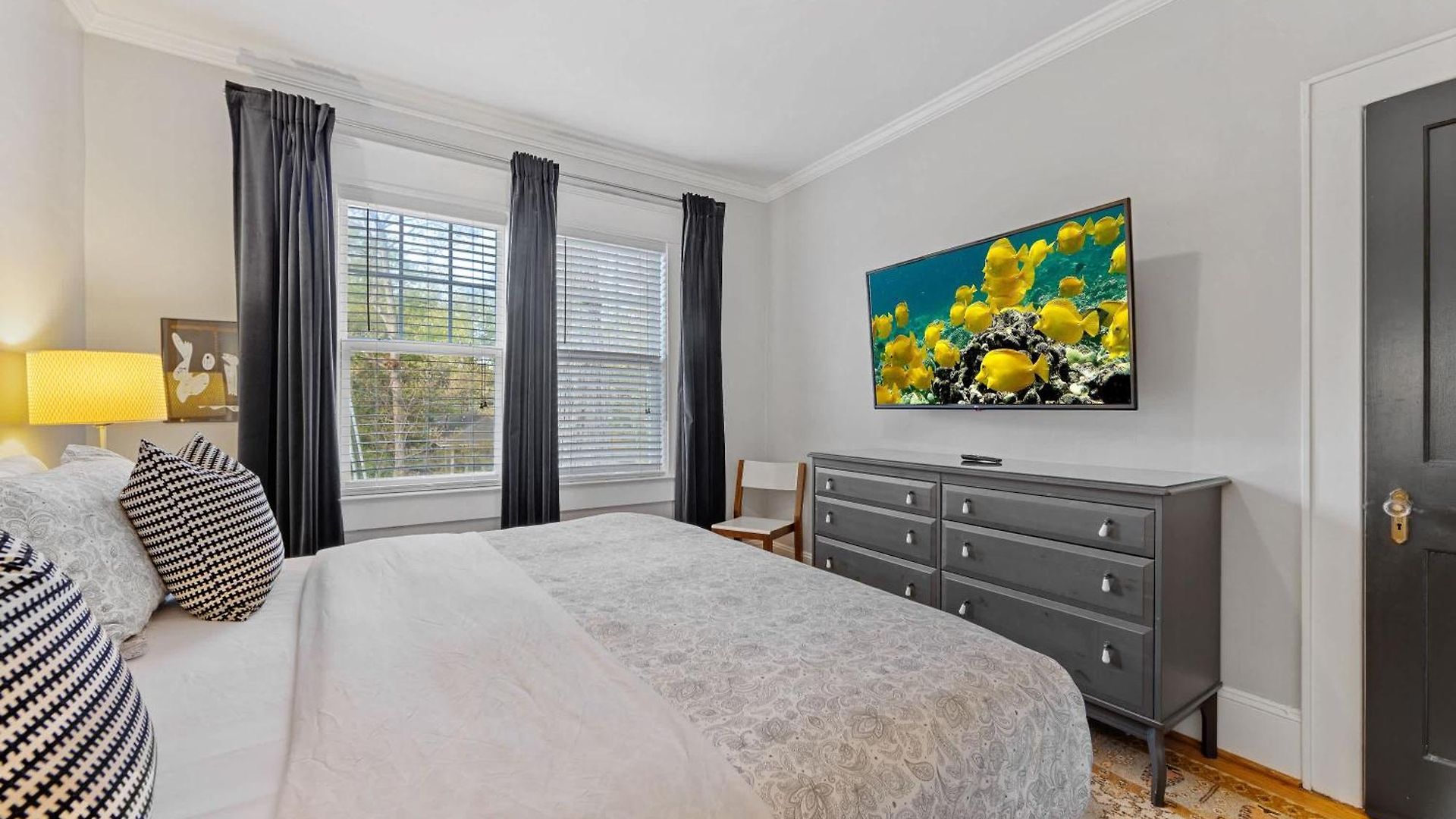 Bright And Restful 2br Near Uptown With Balcony * Charlotte