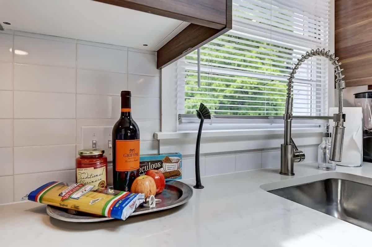 Modern 1br In The Heart Of Clt Holiday home Charlotte