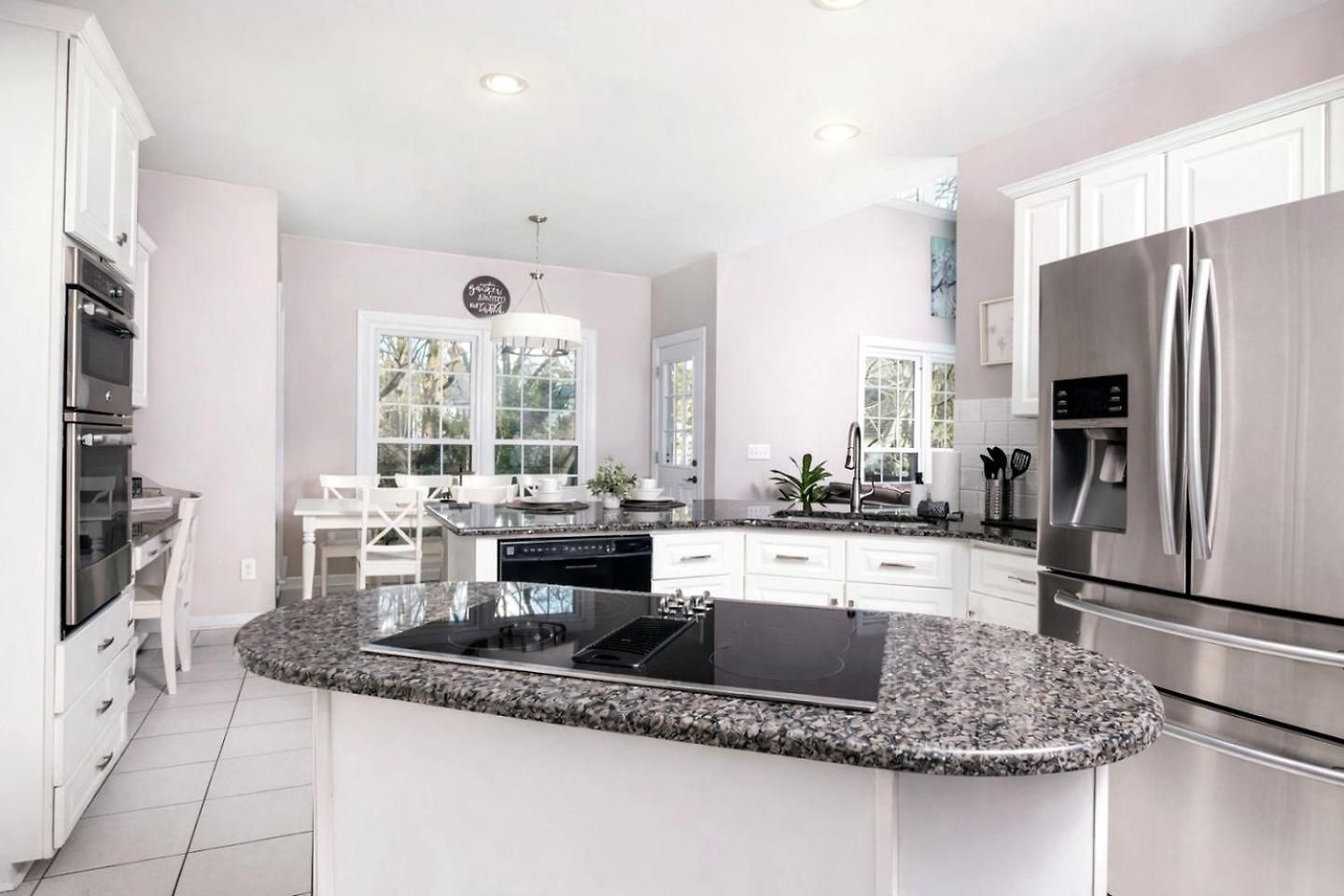 Holiday home Disconnect At With Great Surroundings In Charlotte, North Carolina