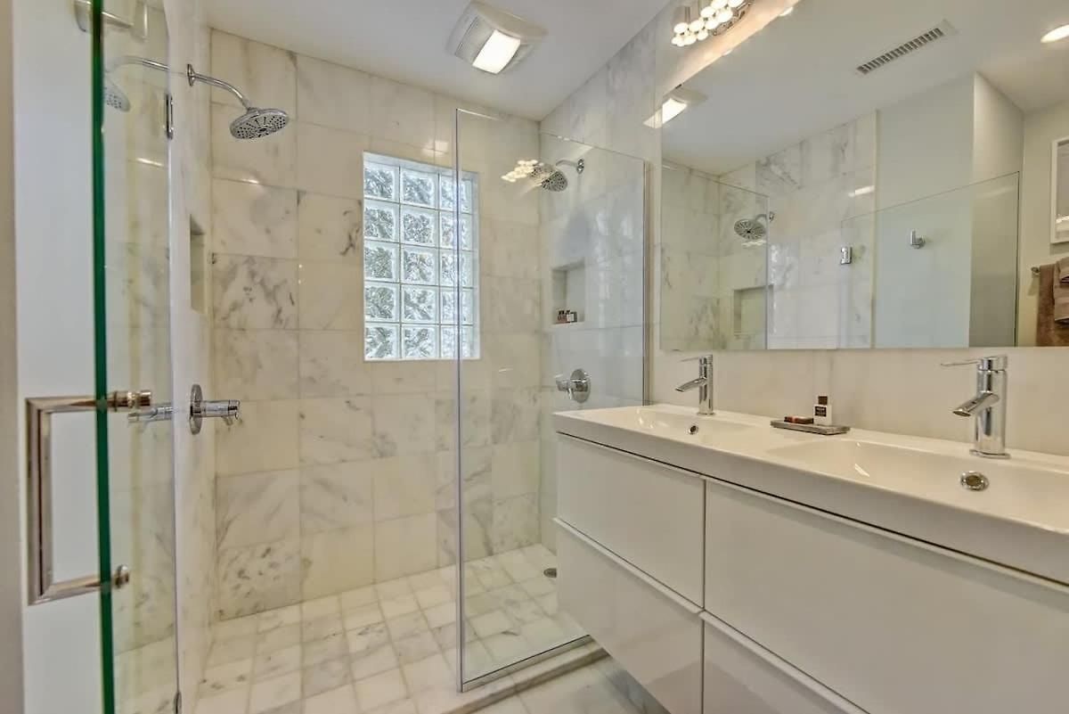 Spacious With Easy Access To Uptown Holiday home Charlotte