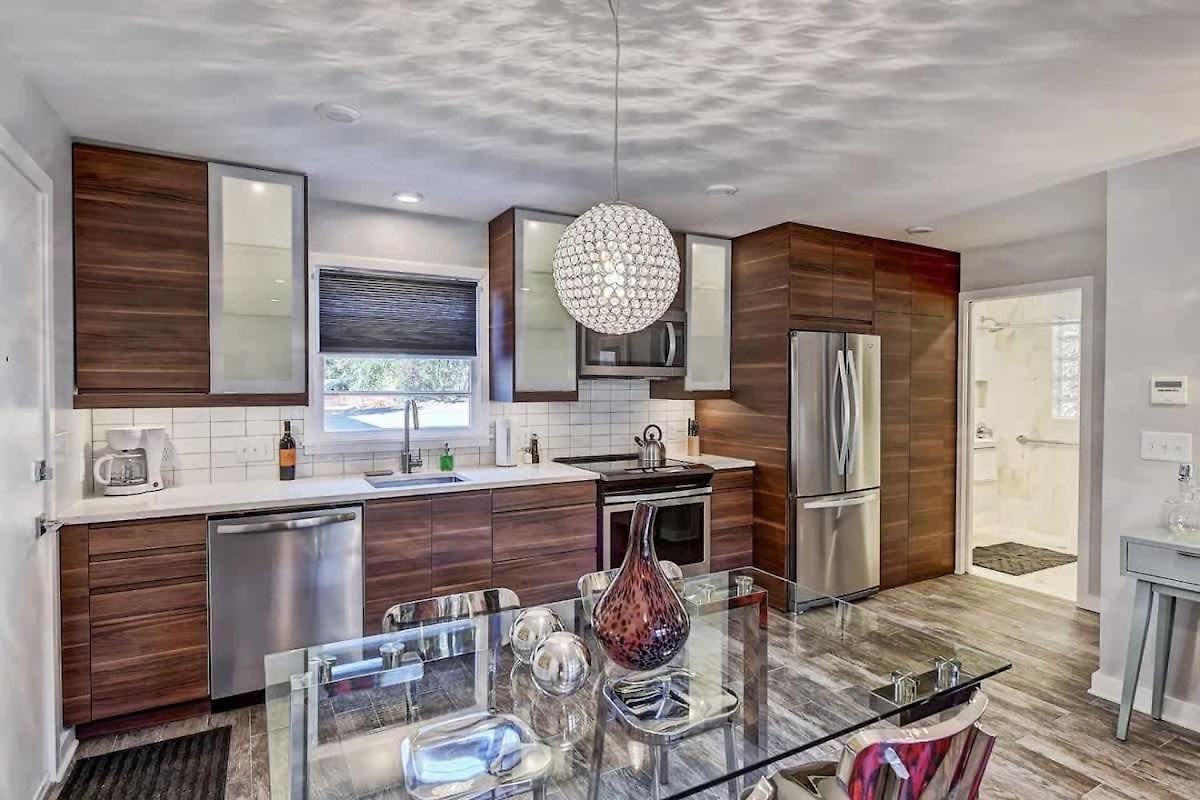 Comfortable And Stylish Near Myers Park Charlotte