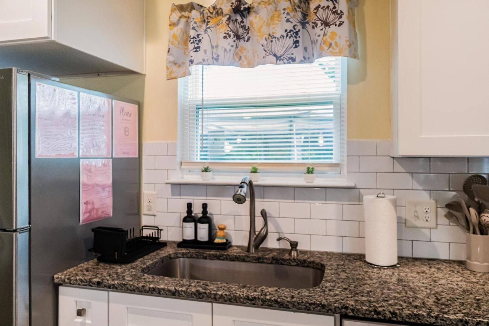 Holiday home Uptown 3br | Grill + Fire Pit *