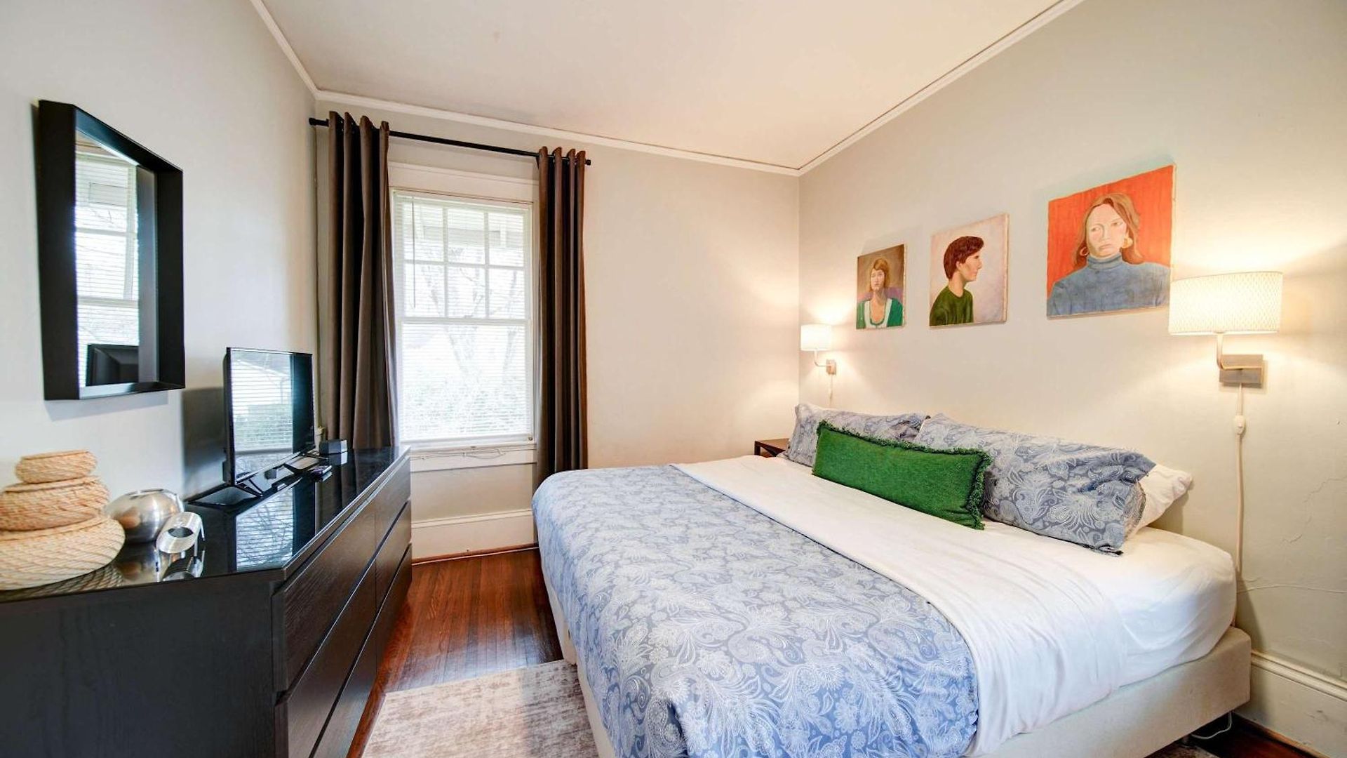 Elegant 1br In Elizabeth With Covered Porch *