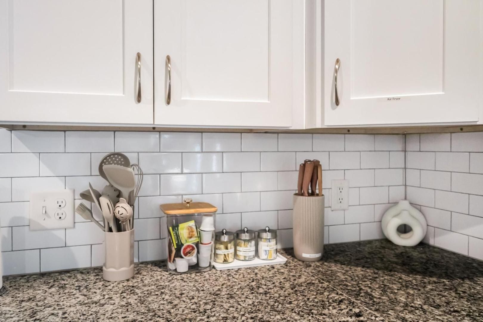 Uptown 3br | Grill + Fire Pit