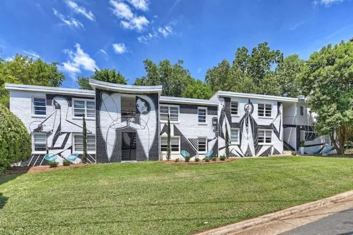 Comfortable 1br Myers Park Oasis Holiday home *