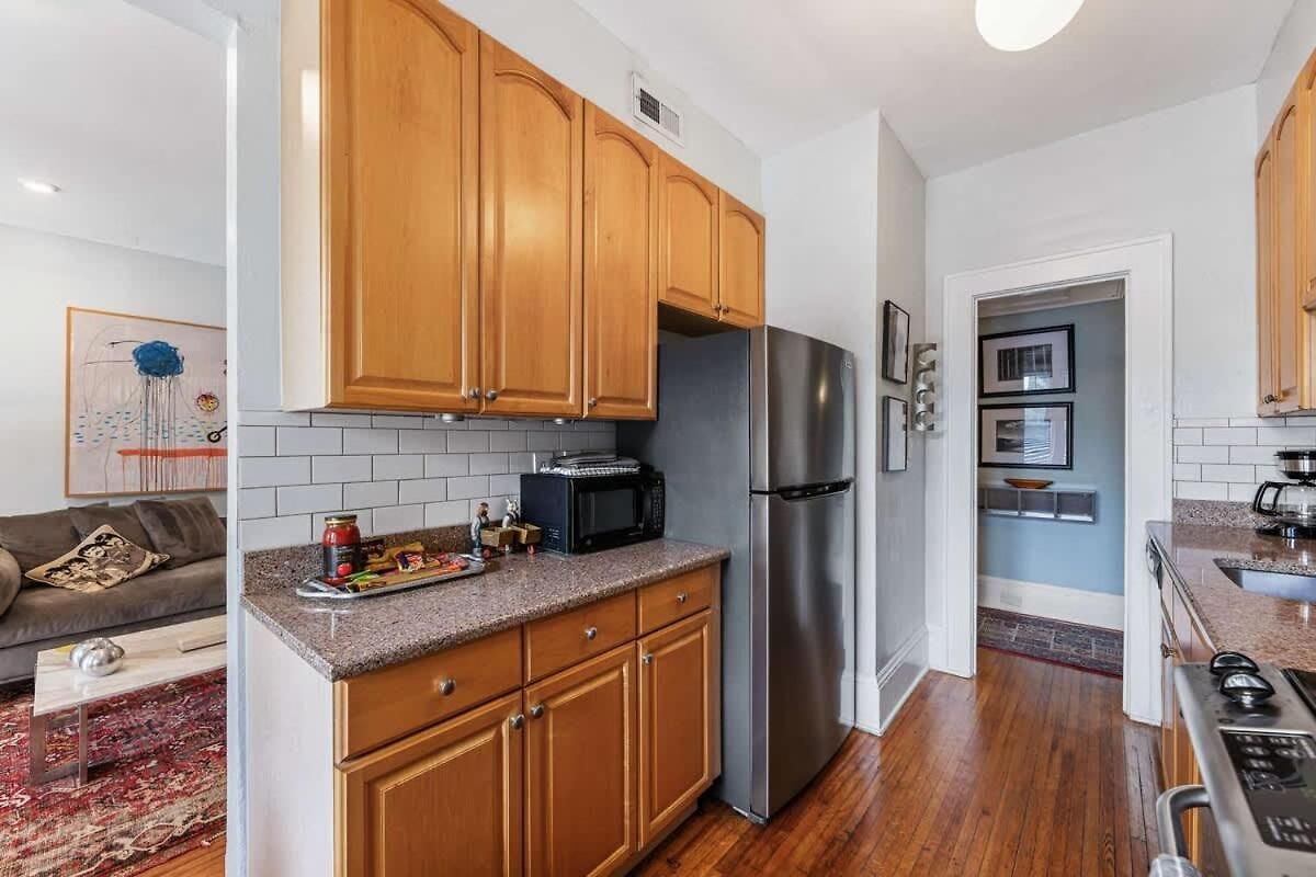 Holiday home Spacious 2br In Myers Park With Sunroom Charlotte