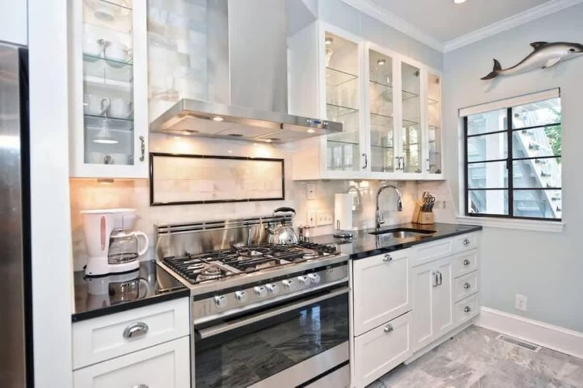 Holiday home Relax Or Entertain In Luxurious 2br With Patio Charlotte