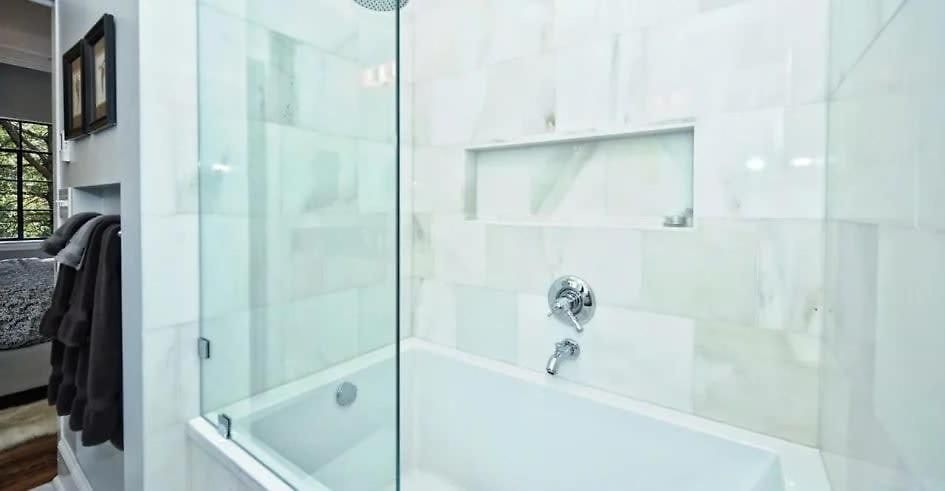 Chic And Comfortable 2br Near Uptown Holiday home *