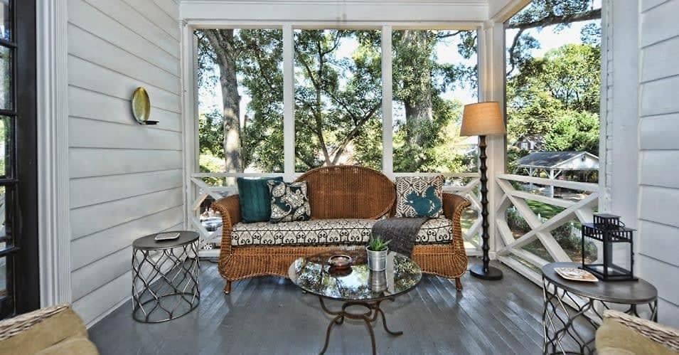 Chic And Comfortable 2br Near Uptown Holiday home *