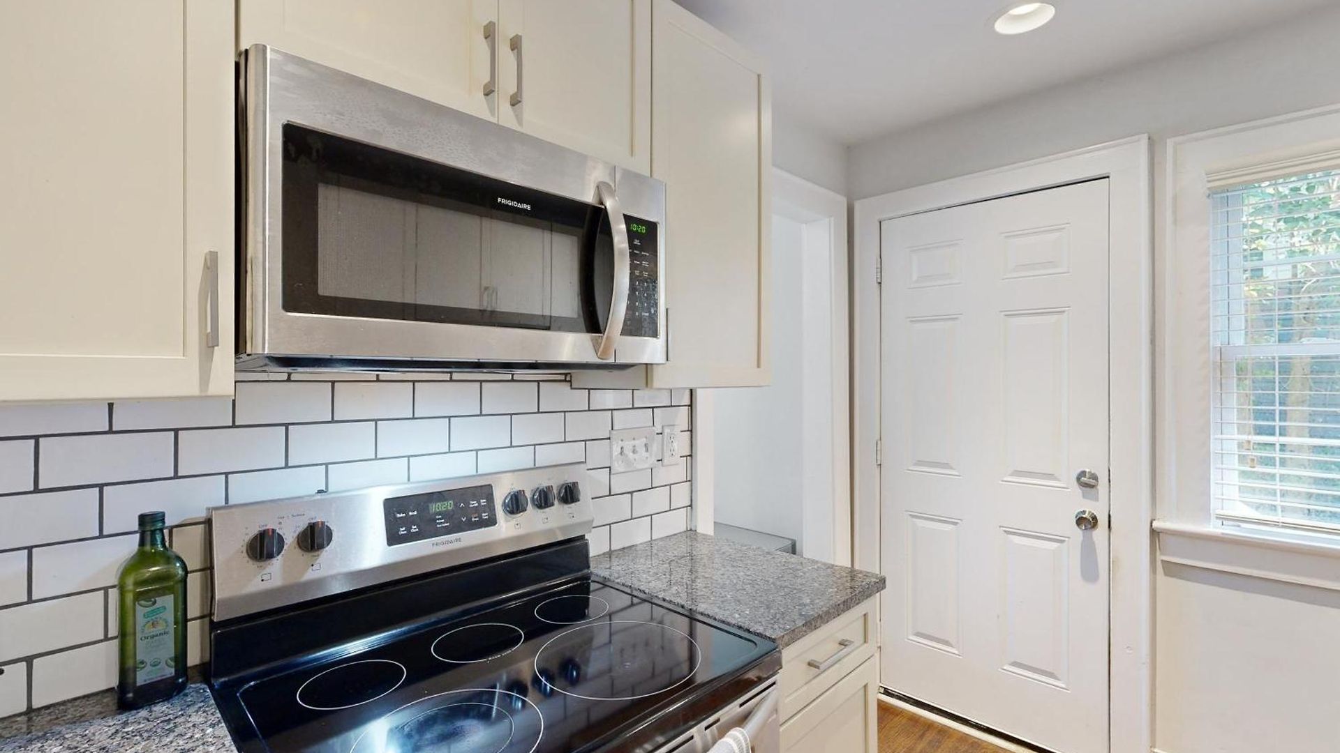 3 Mi To Dtwn Charlotte! Quiet Haven W/ Fenced Yard Holiday home
