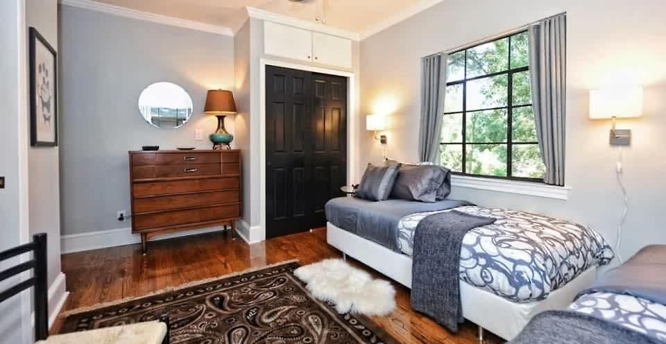 Chic And Comfortable 2br Near Uptown