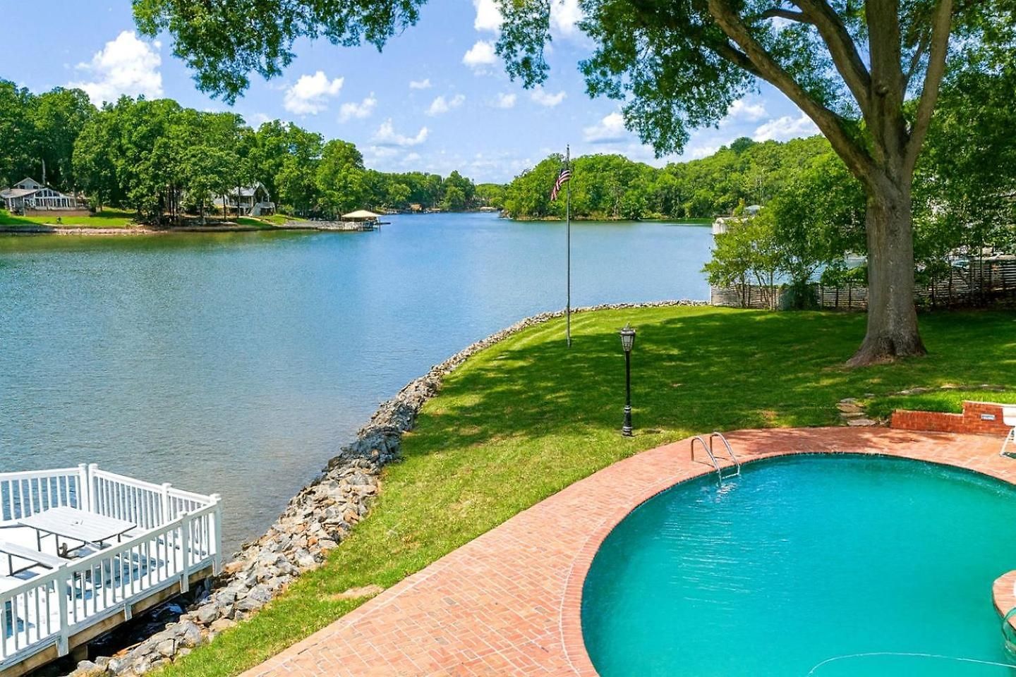 Cozy With Swimming Pool In Charlotte, North Carolina Holiday home