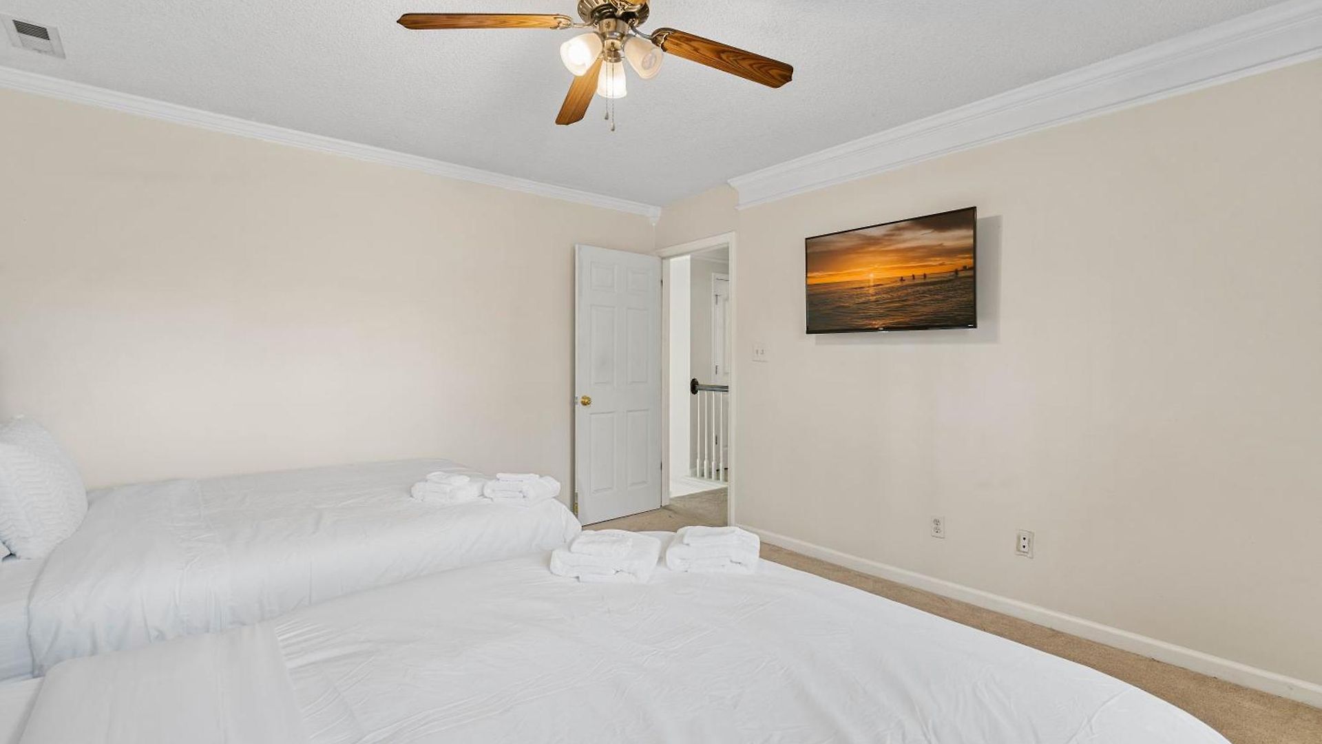 Cozy 4b 2 5b King Beds Jacuzzi