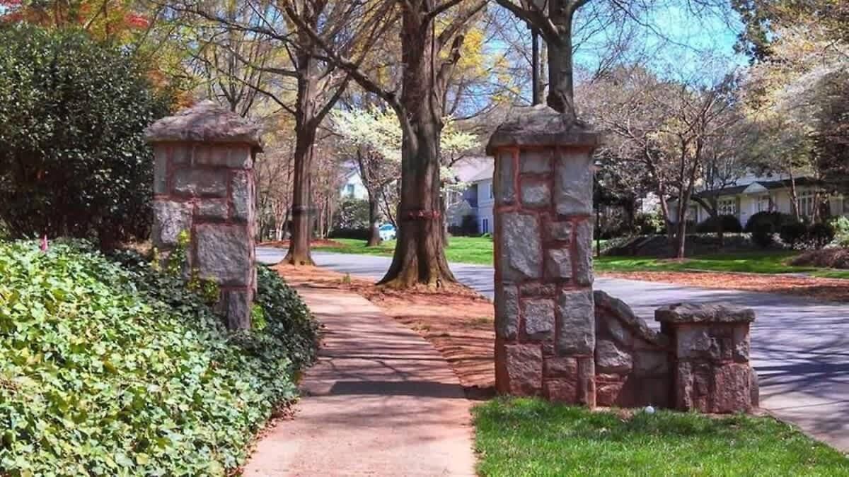 Relax Or Entertain In Luxurious 2br With Patio