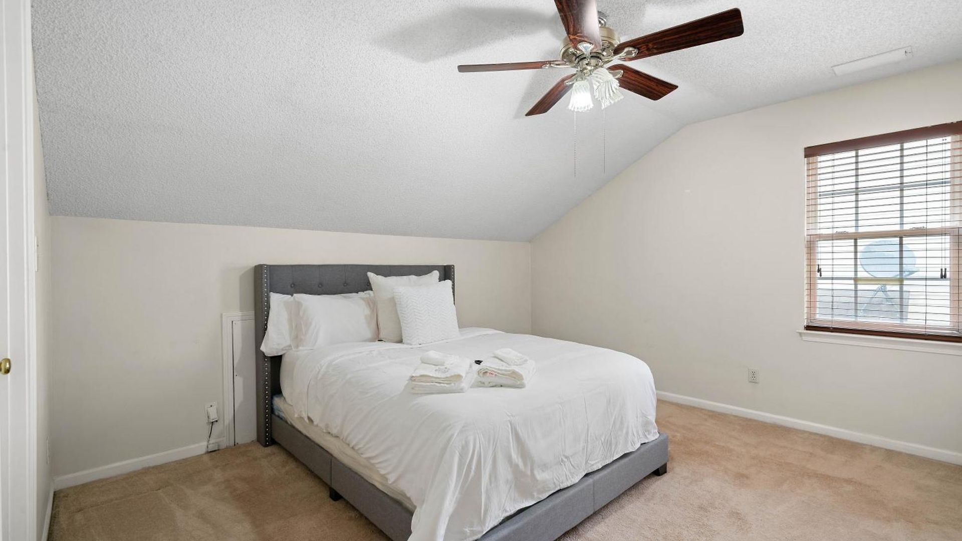 Cozy 4b 2 5b King Beds Jacuzzi