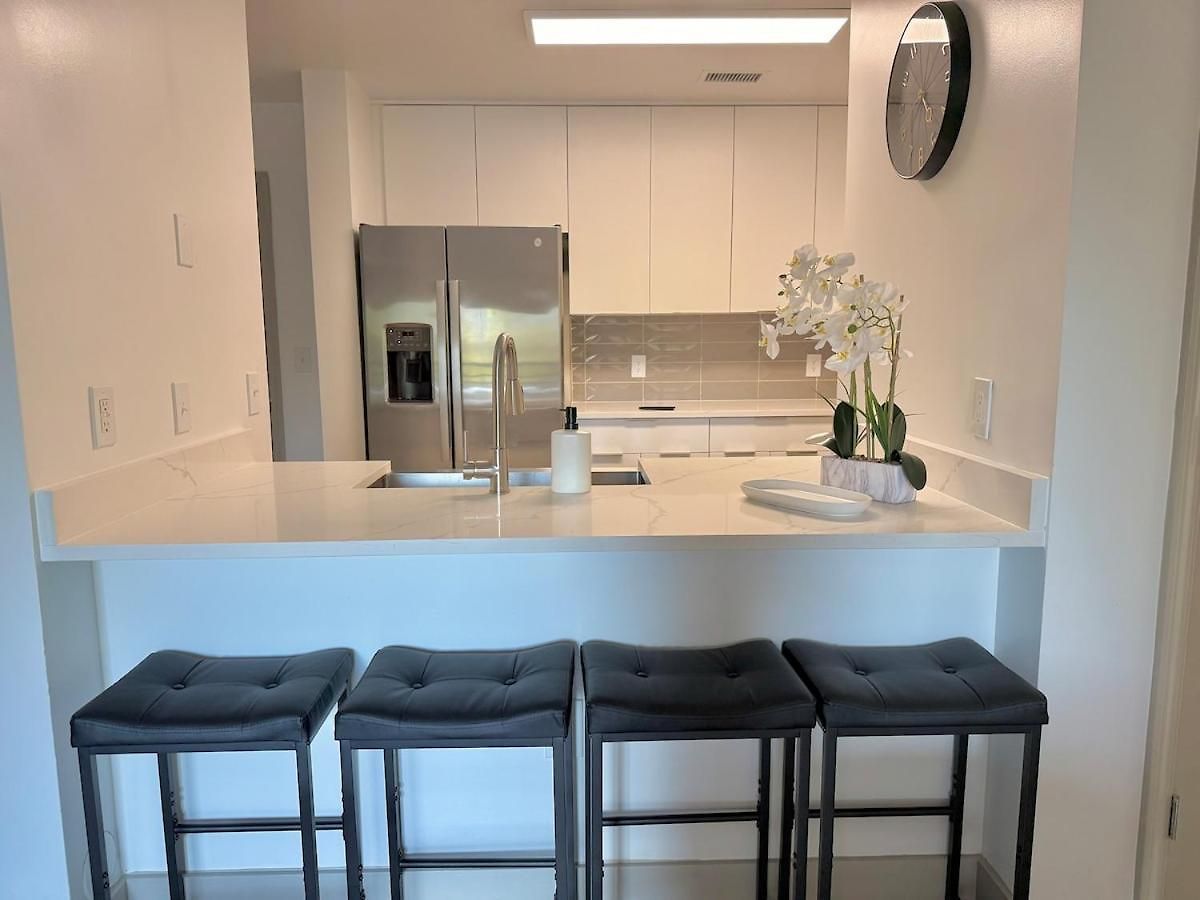 Apartment Luxury Uptown, Free Parking, 5min Bank Of America Stadium Charlotte