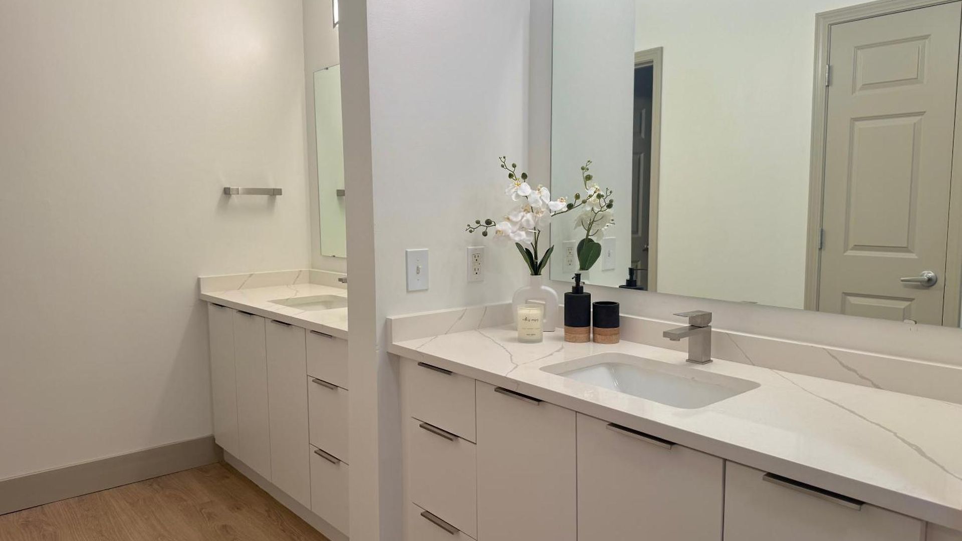 Apartment Luxury Uptown, Free Parking, 5min Bank Of America Stadium Charlotte