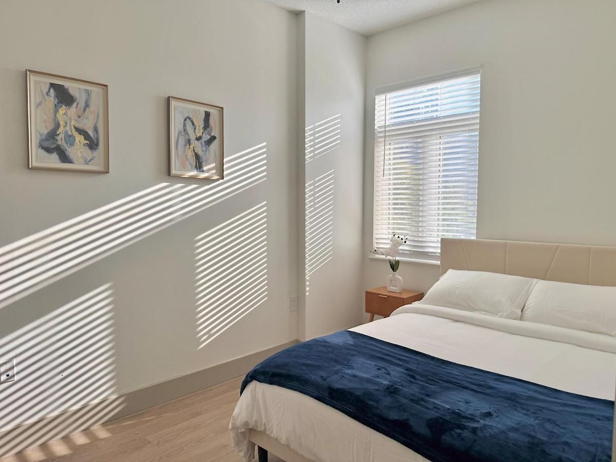 Apartment Luxury Uptown, Free Parking, 5min Bank Of America Stadium *