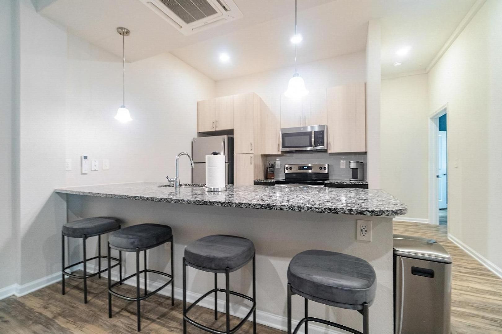 Landing - North Apartment *