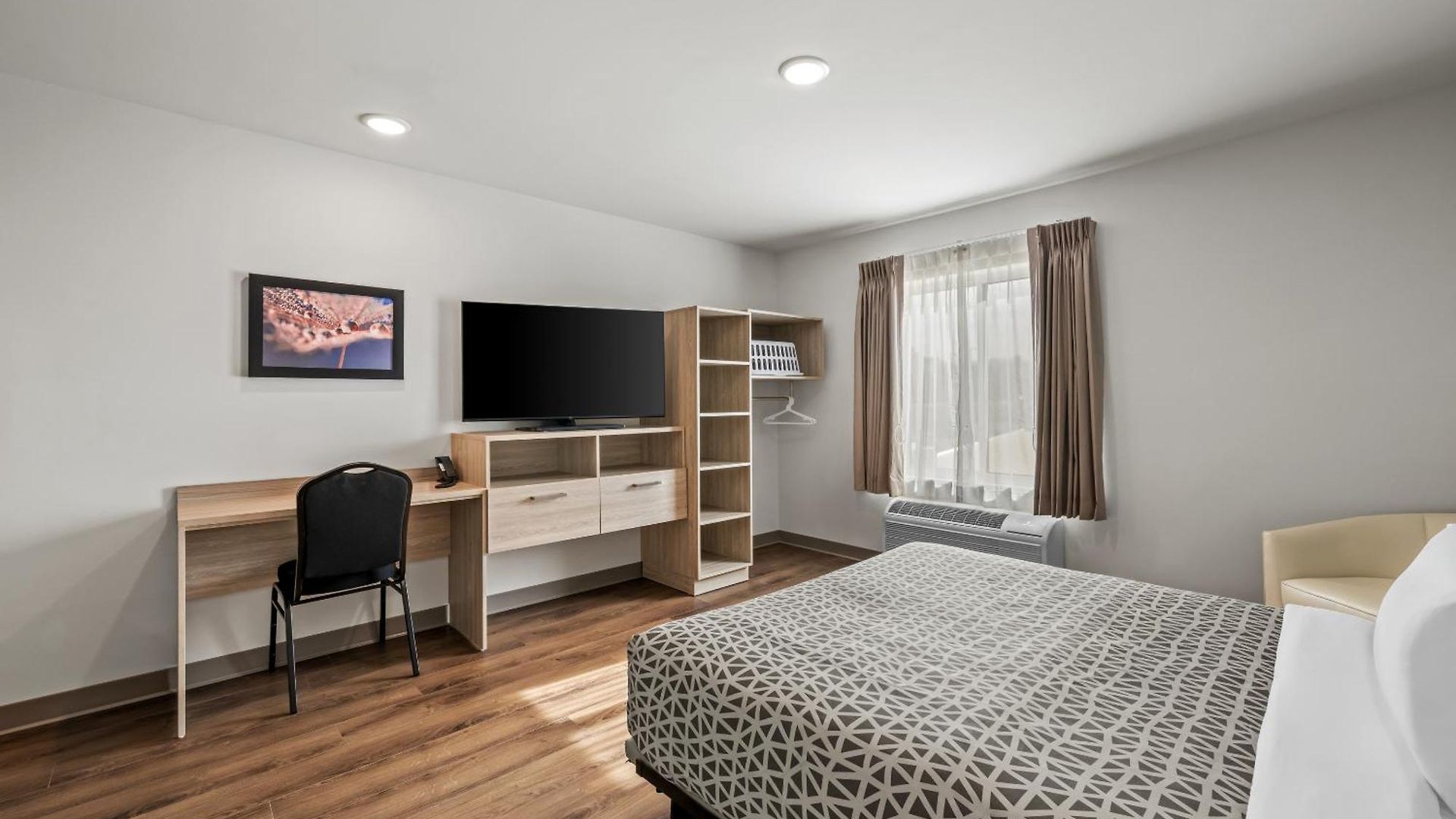 Woodspring Northlake Hotel Charlotte