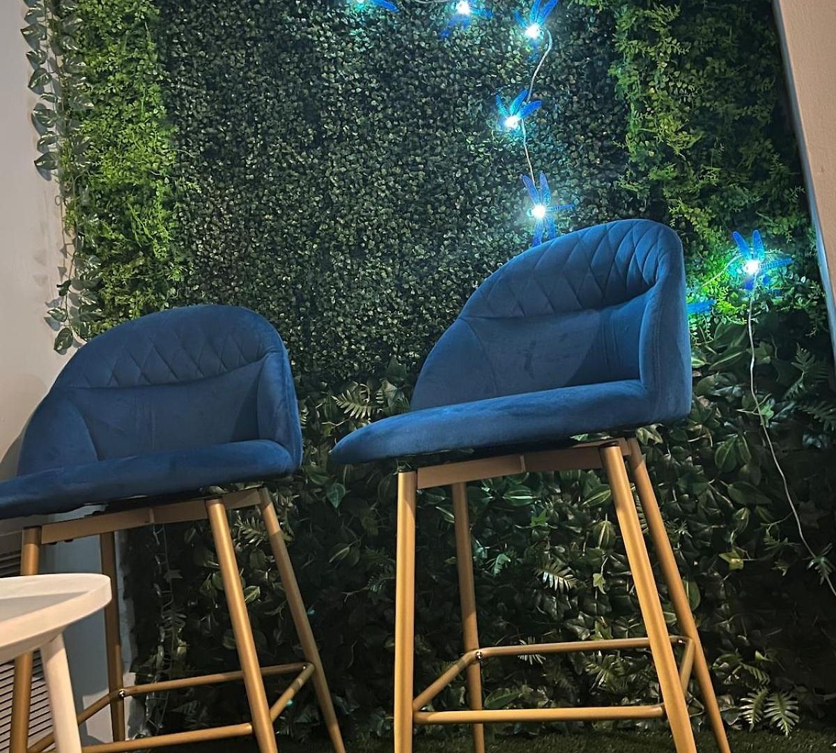 Cozy Retreat With Led And Balcony Charlotte