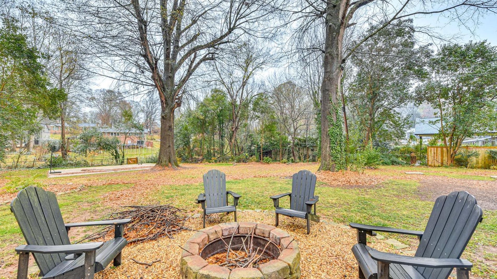Holiday home Dog-friendly Yard, 5 Mi To Uptown: *