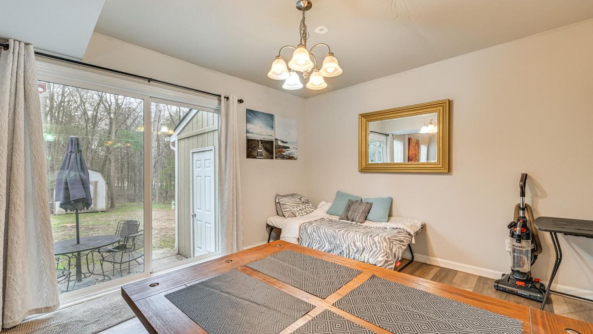 Cozy Family Retreat! In Suburbs * Charlotte
