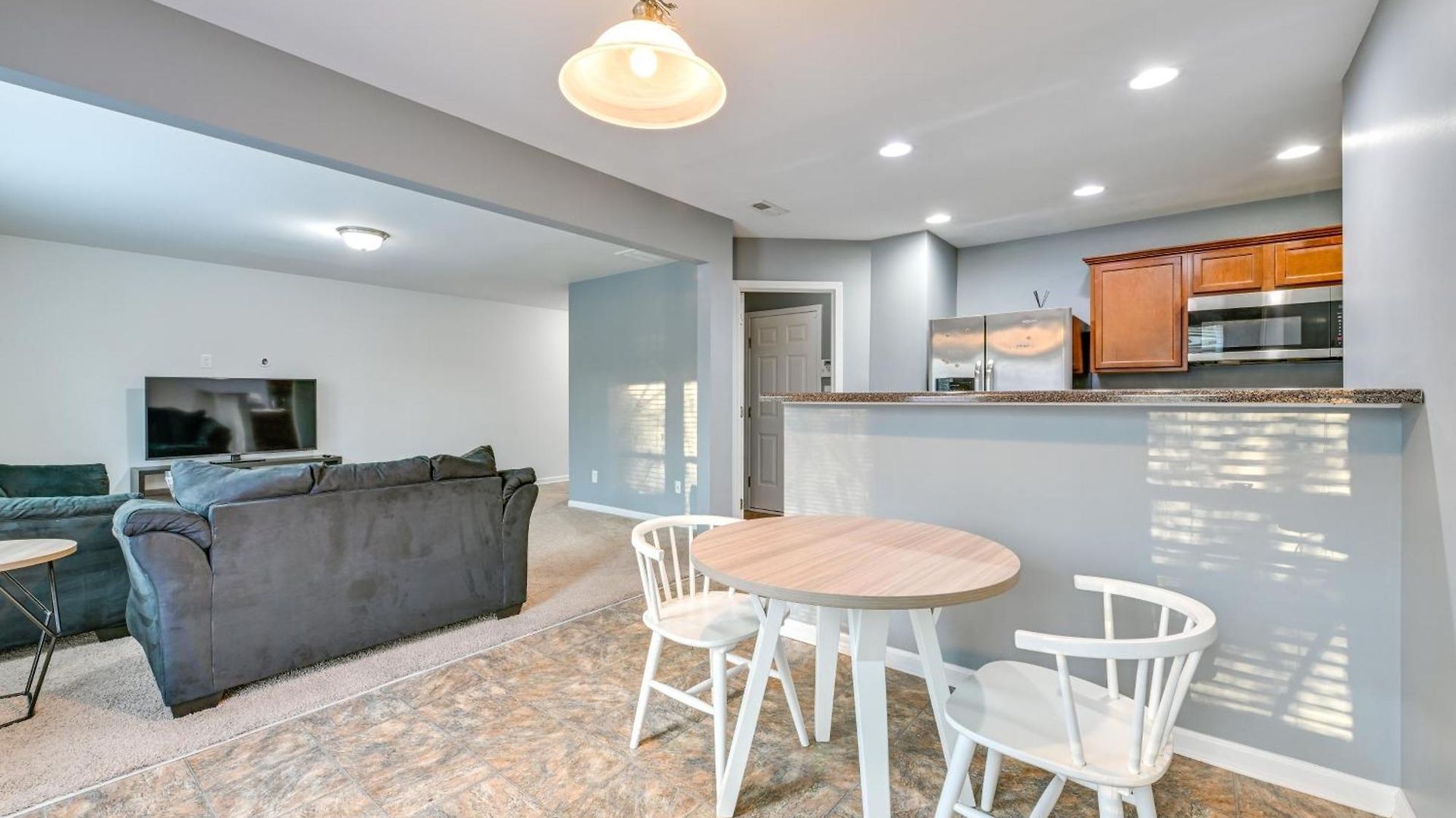 Pet-friendly Just Outside Downtown Charlotte! Holiday home Charlotte