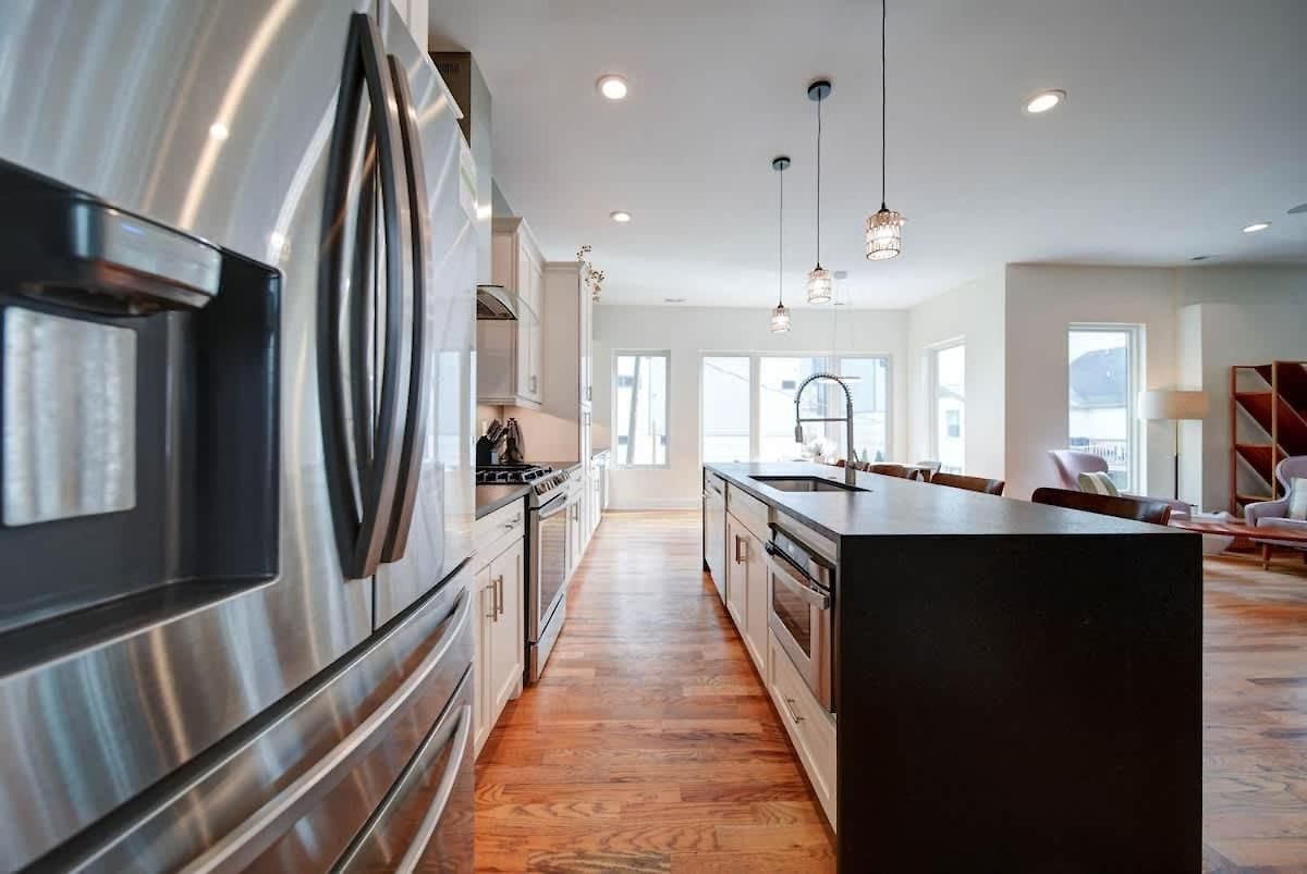 Luxe Townhome Rooftop Hot Tub Parking *