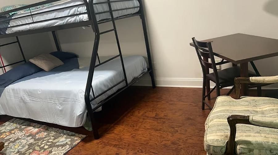 Grill Patio • Pet Friendly • 3br Holiday home *