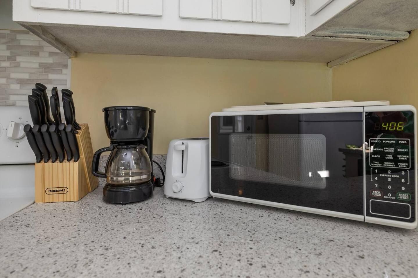 Holiday home New! Special Intro Rates! Lovely 2 Bedroom Charlotte