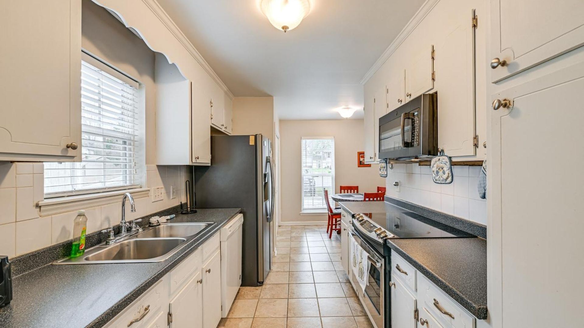 Cozy Family Retreat! In Suburbs Charlotte