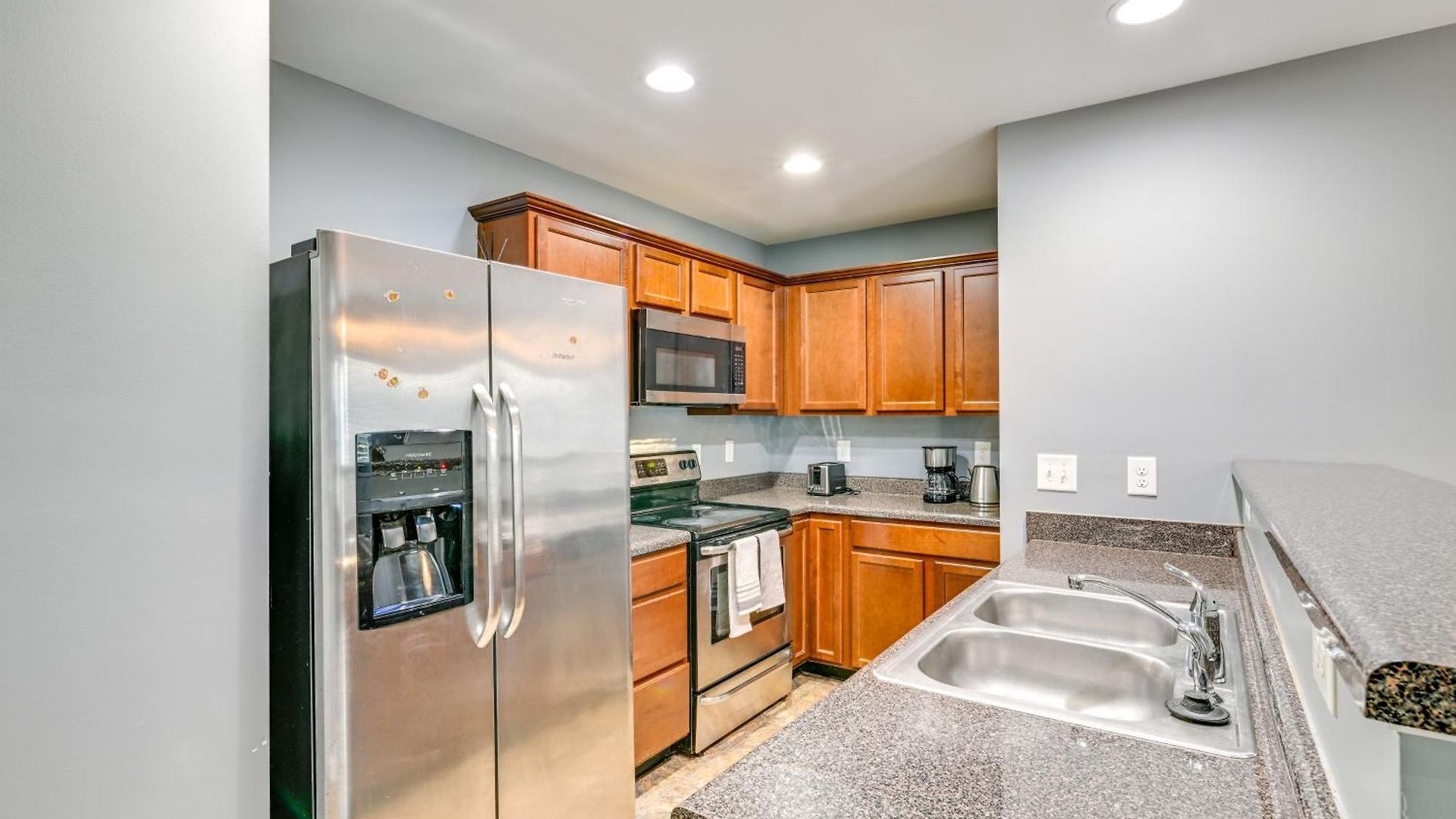 Pet-friendly Just Outside Downtown Charlotte! *