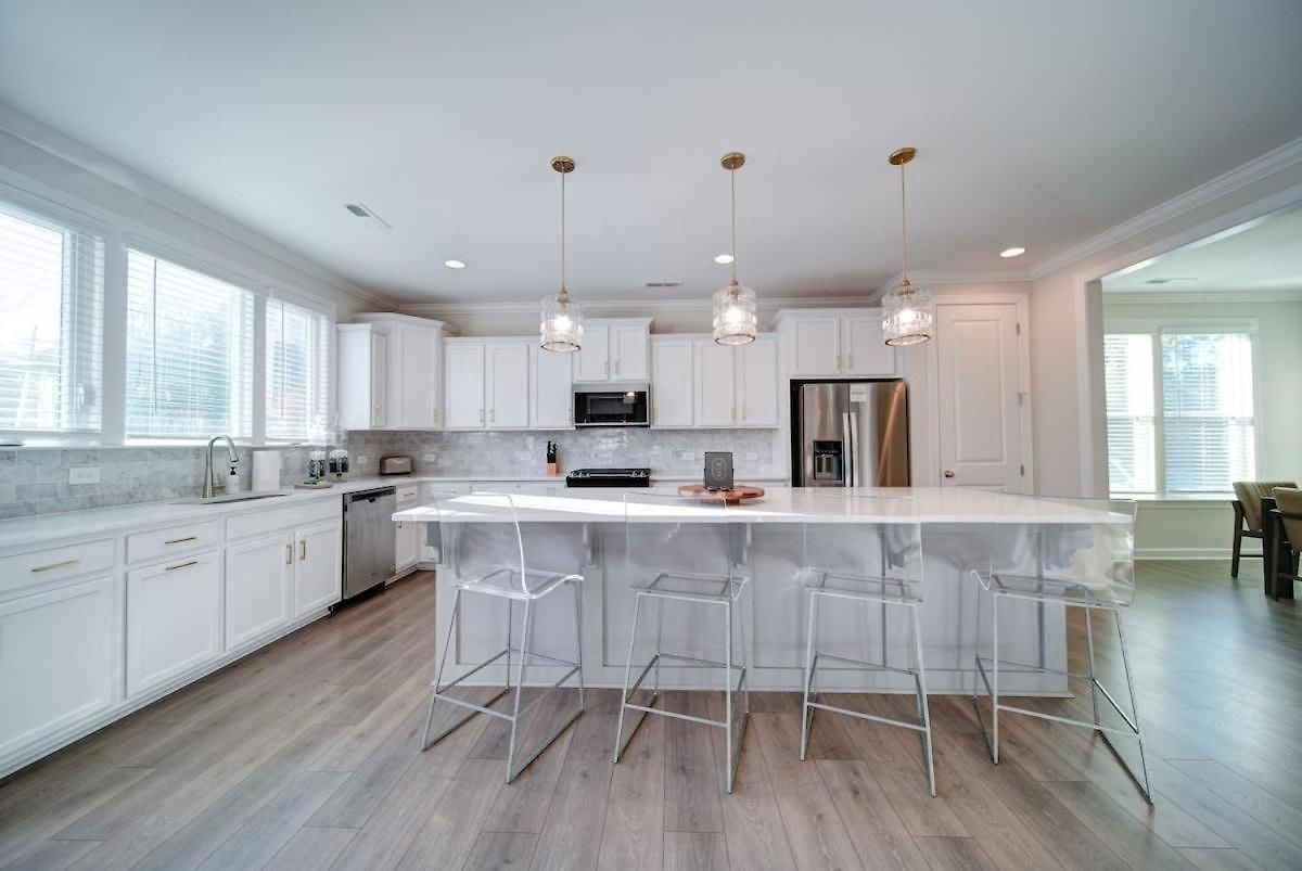 Luxury 4br Escape - Premium Modern Comfort Holiday home Charlotte