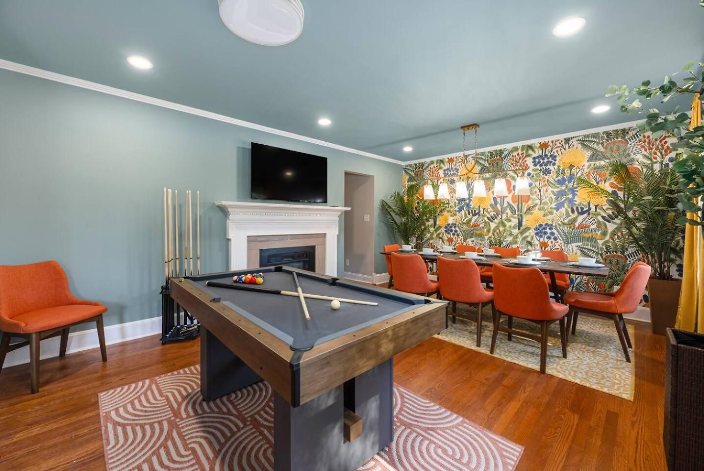 Pool Oasis With Hot Tub, Pickleball Court And Games Near Uptown Charlotte