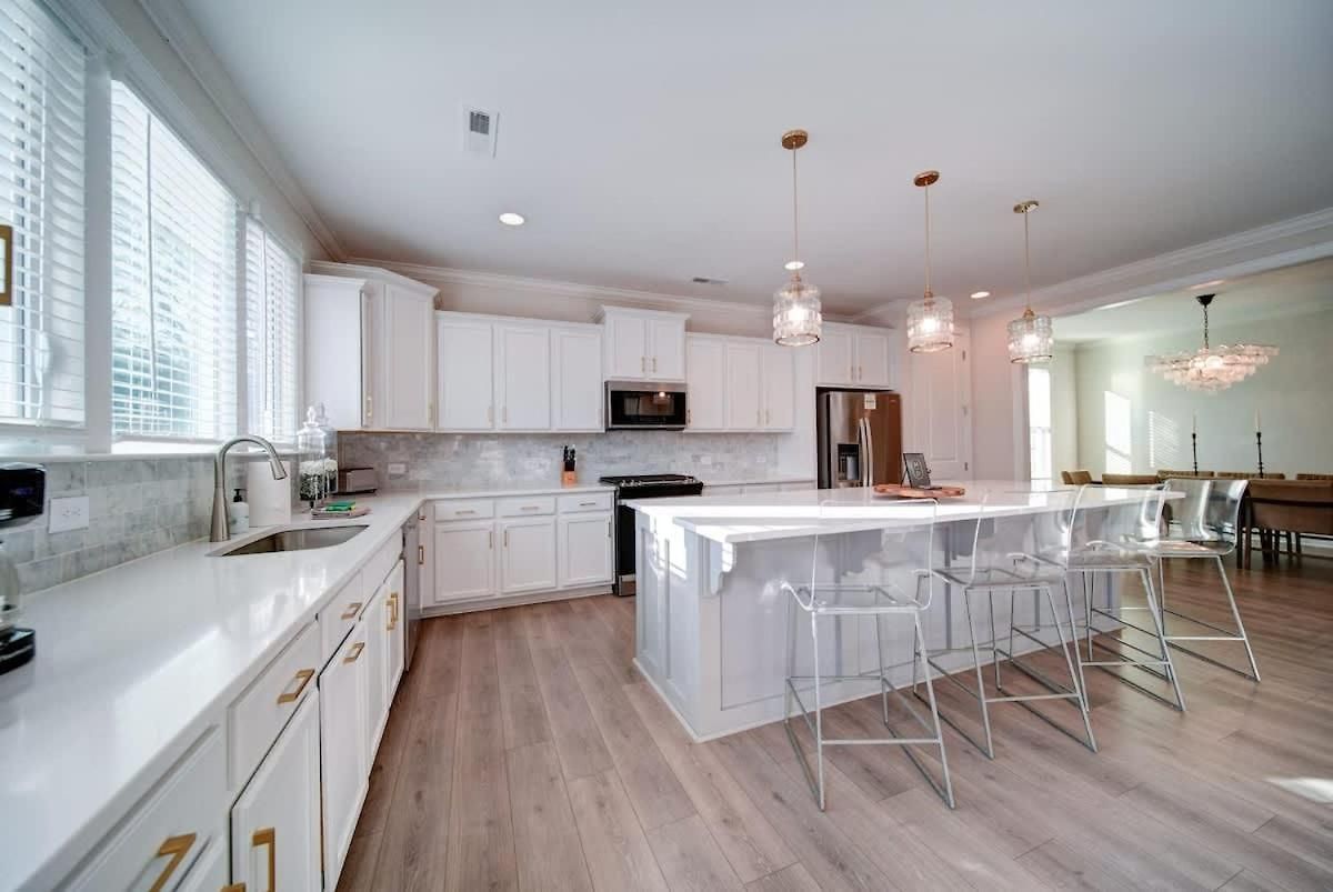 Luxury 4br Escape - Premium Modern Comfort Holiday home Charlotte