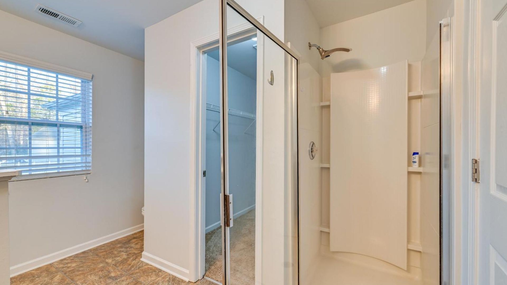 Pet-friendly Just Outside Downtown Charlotte! Holiday home *
