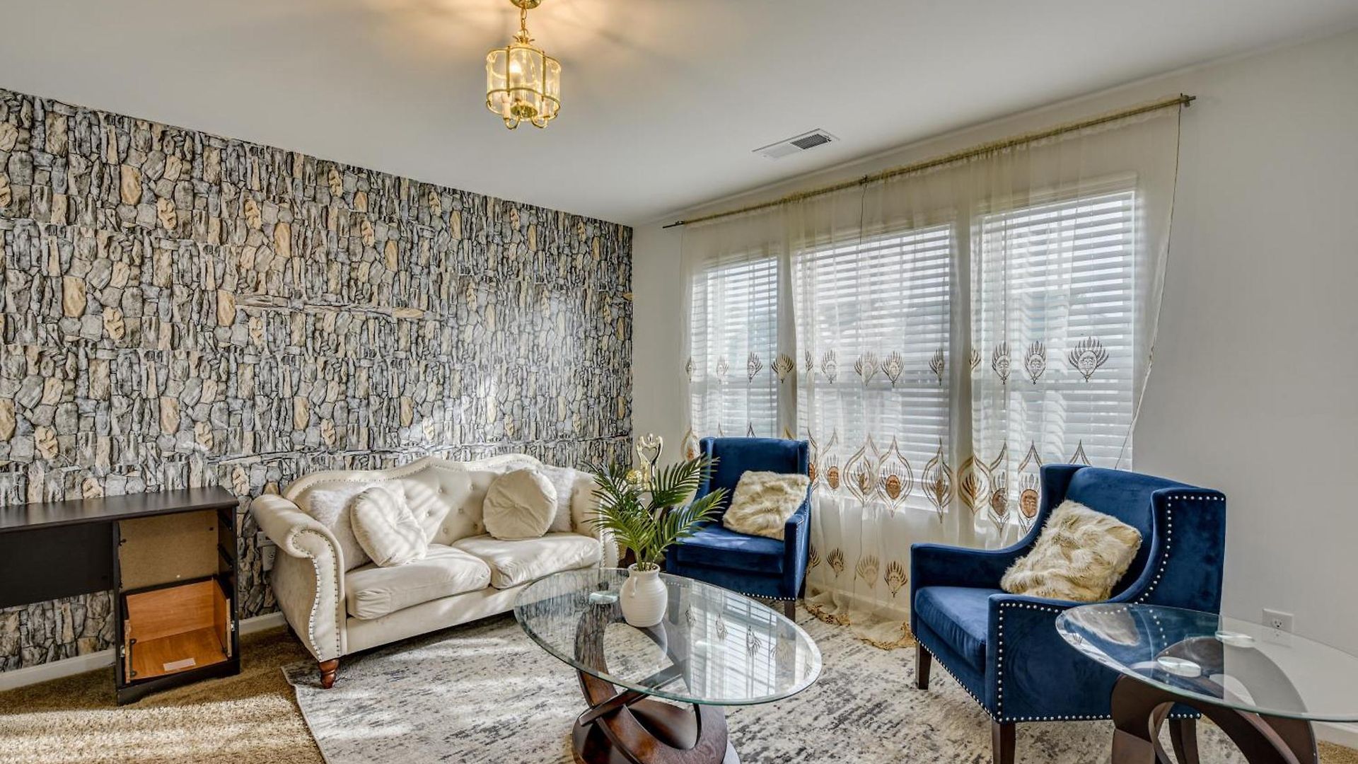 Area Near Wylie, Pets Welcome! *