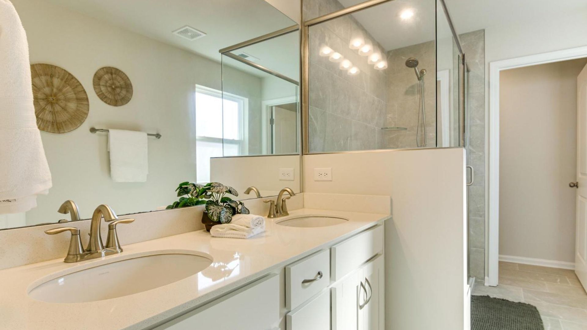 3 Mi To Wylie! Modern Townhome Charlotte