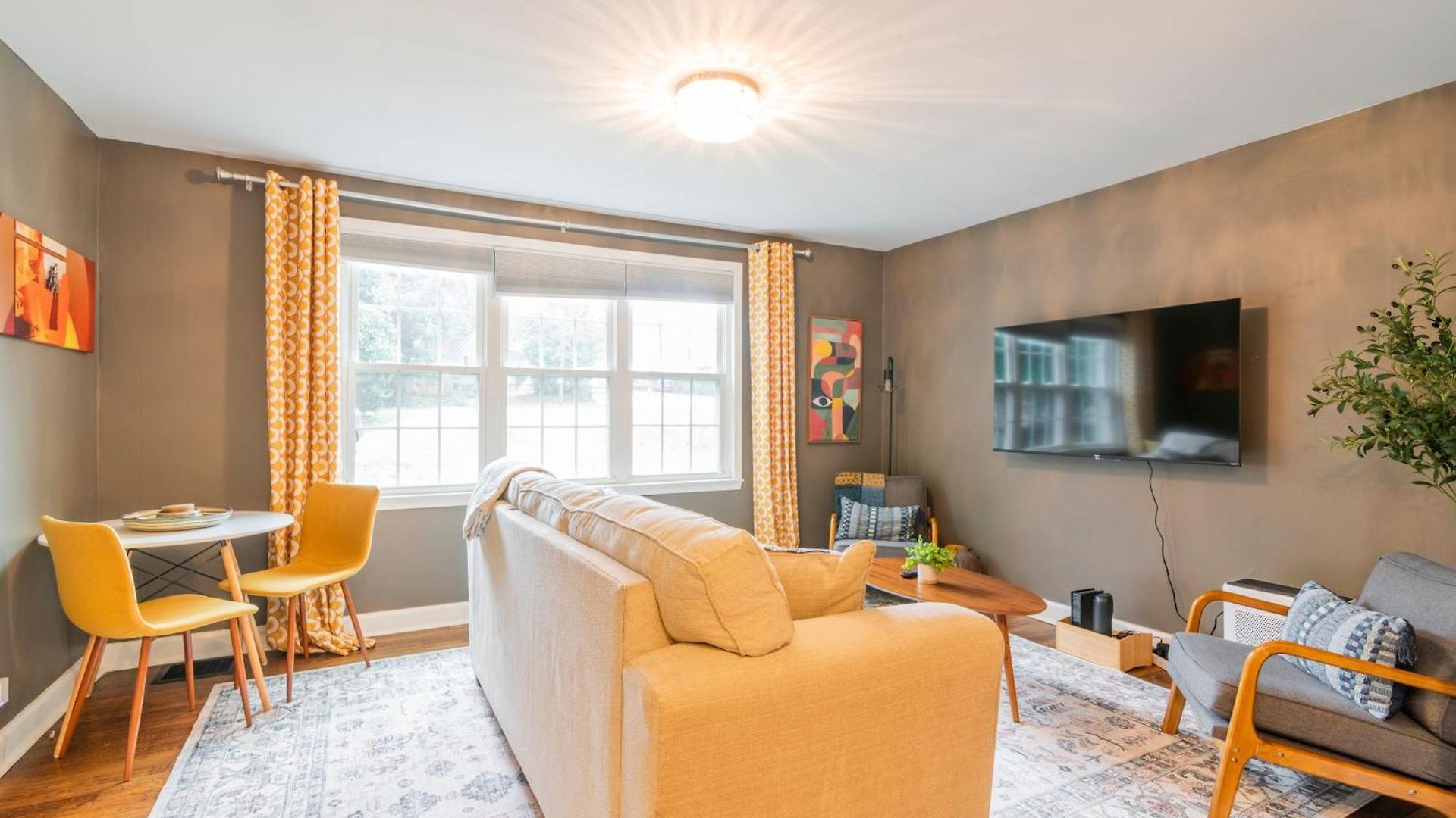 Cozy Camp North End 2br Holiday home *
