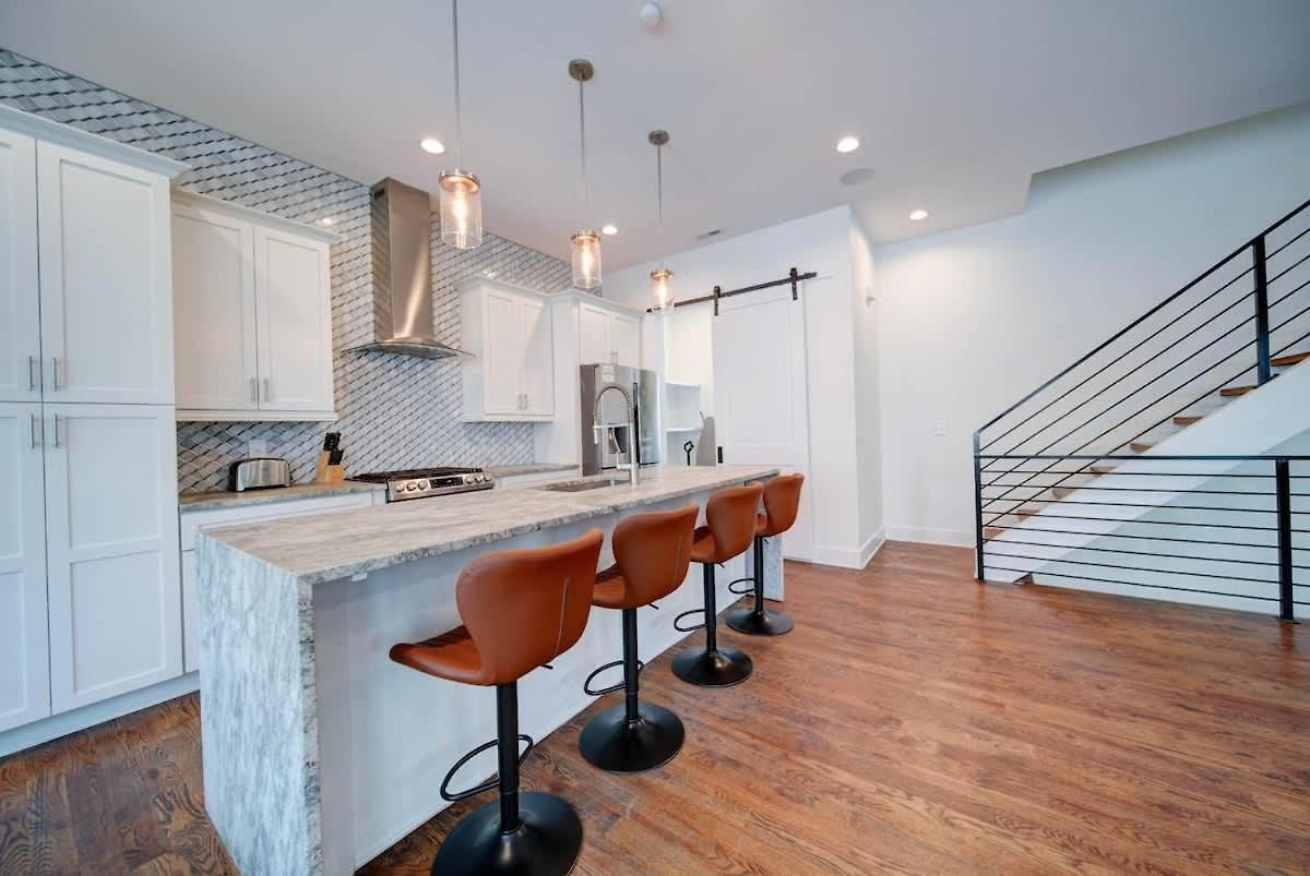 Holiday home Modern Rooftop Townhome W Hot Tub & Skyline Views Charlotte