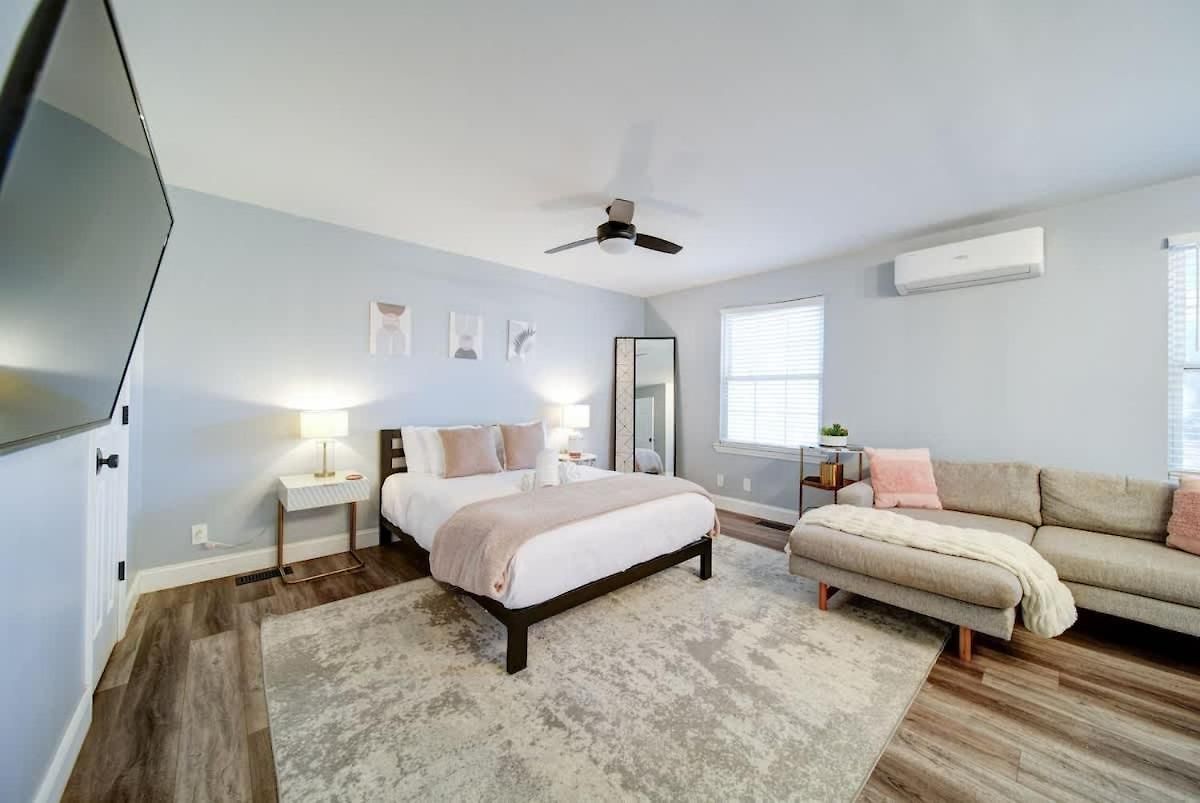 Holiday home Stylish 4br - Modern & Bright Interior
