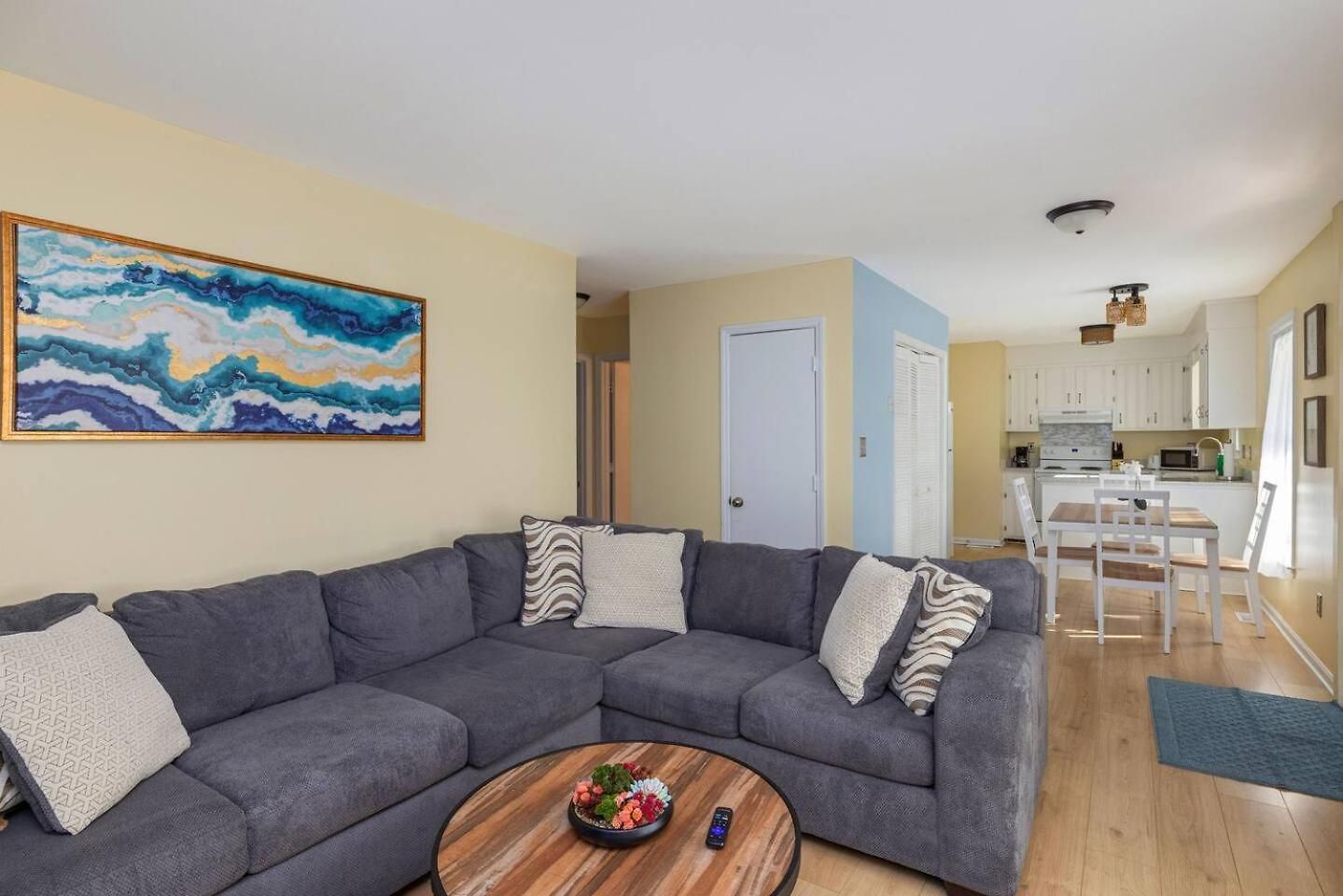 Holiday home New! Special Intro Rates! Lovely 2 Bedroom