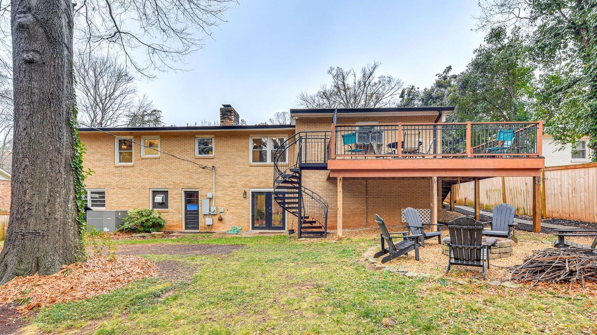 Holiday home Dog-friendly Yard, 5 Mi To Uptown: